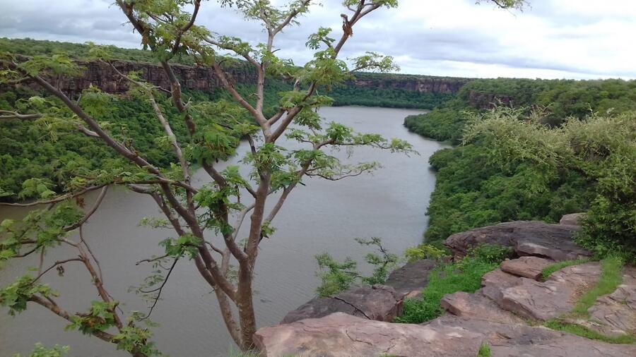 The Chambal river meandering through the gorge below Garadia Mahadev